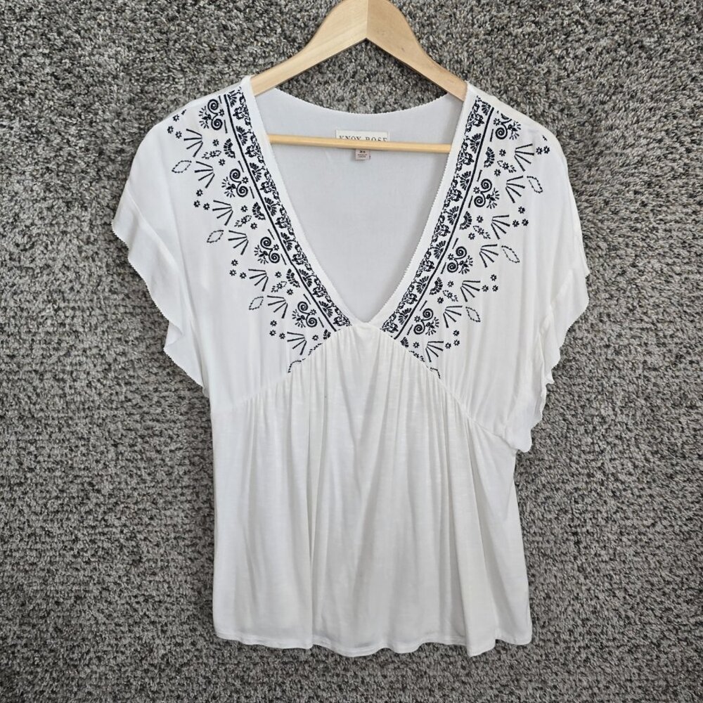 Knox‎ Rose Top Womens XS White Deep V Neck Embroidered Blouse Ladies Rayon